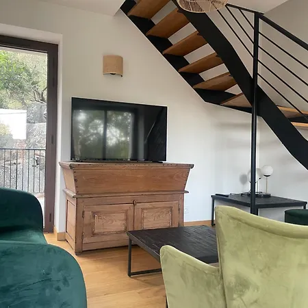 Дом отдыха Charmante Maison De Village Corse En Pierre Renovee *